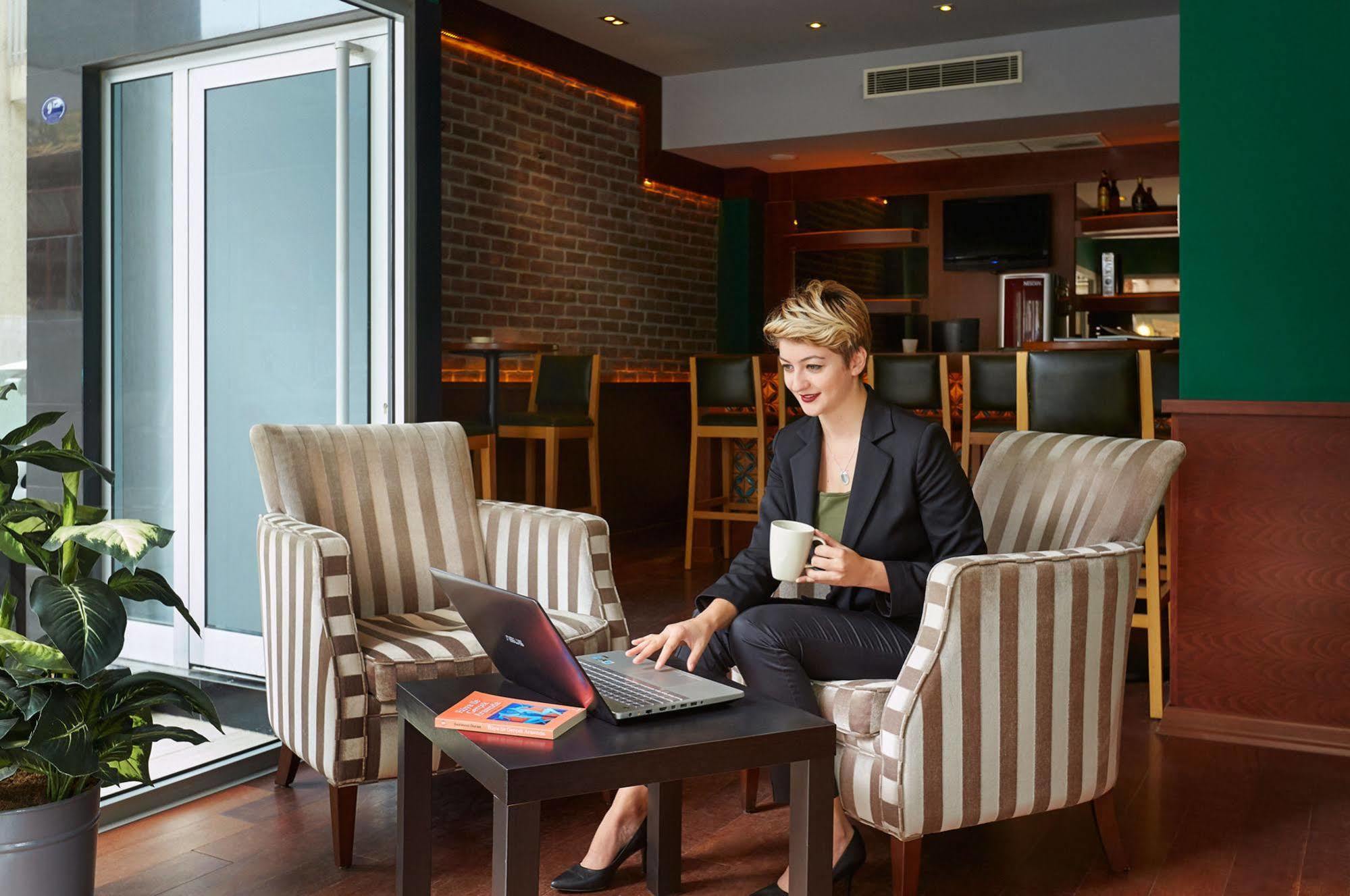Kordon Hotel Alsancak 이즈미르 외부 사진